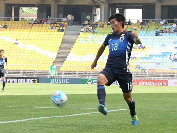 小中高プロ、そしてU-19代表でも――。和田昌士と遠藤渓太は「最高の2人」。＜Number Web＞ photograph by Takahito Ando