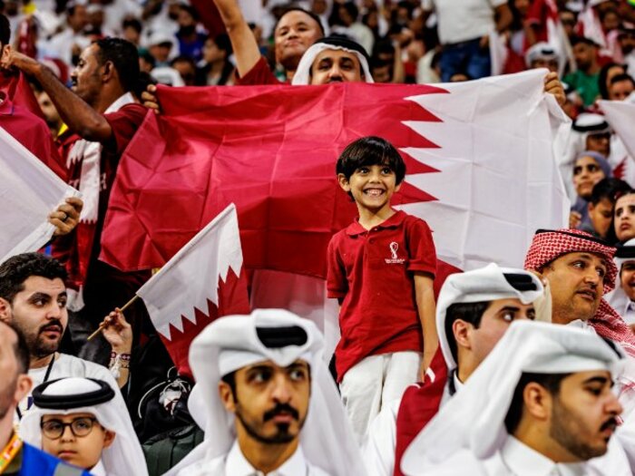 「代表が勝つと、ランクルが爆走」専門家に聞いた“カタールってどんな国？”「人口のほとんどは外国人労働者」「中東で一番友達を作りにくい」＜Number Web＞ photograph by Kiichi Matsumoto/JMPA