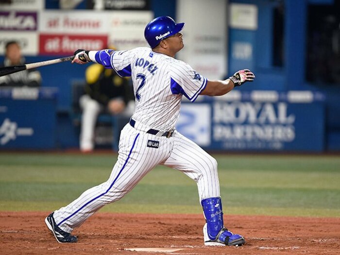 3位からの日本シリーズ。～DeNAもロッテも、総合力の差を覆す打のチームだった～＜Number Web＞ photograph by Naoya Sanuki