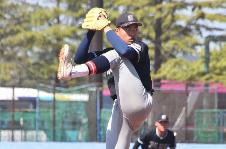 仙台育英に現れた“ナゾの193cm高校生”…山口廉王は何者か？ ／ photograph by Takahiro Kikuchi