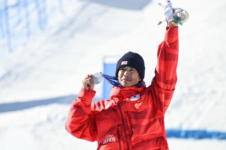 デュアルモーグルでは銀メダルを獲得した堀島　©Nanae Suzuki/JMPA