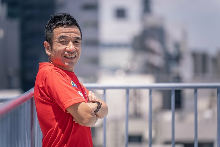 「芸人なのに真剣にスポーツなんて…」マラソン活躍の裏でネタ番組のオファーは激減、猫ひろし（44）が抱えていた葛藤(2)