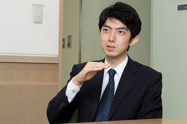 中村太地七段は今期順位戦B級2組で8連勝を飾り、自身にとって初となるB級1組昇級を決めた（2021年撮影） ／ photograph by Tomosuke Imai