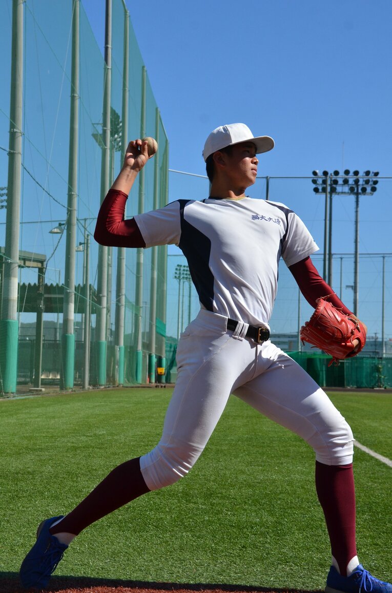 高校時代から恵まれた体格と豪快な投球で注目を集めていた山下舜平大　©︎Yasuko Maeda