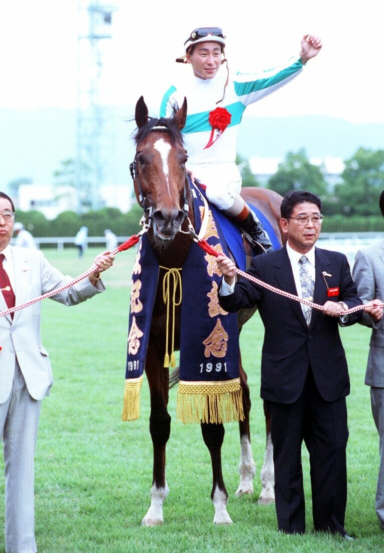 メジロマックイーンを破り、1991年の宝塚記念を制したメジロライアン。横山典弘は「俺の馬が一番強い」と信じ続けていた　©Sankei Shimbun