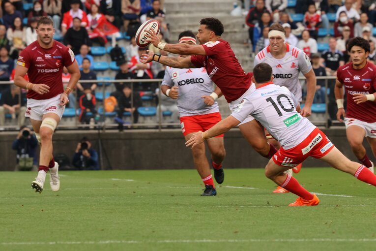 決勝では獅子奮迅の活躍を見せたモウンガだったが、試合後には「まさかの事実」が！　©Nobuhiko Otomo