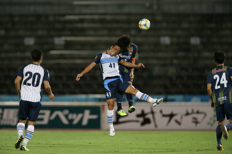 安彦考真　(C)J.LEAGUE