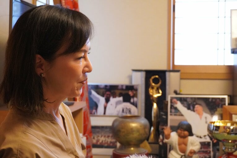 2人の息子を育て上げた三恵子さん。フランスの航空会社で客室乗務員として勤務していたこともあり、パリ五輪には特別な思いを抱く