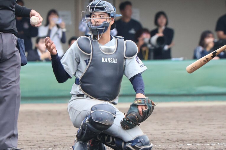 5年前の近江高2年時には“金農旋風”に敗れた有馬諒。進学した関西大では日本代表候補になるなど捕手として成長を見せた ／ photograph by Fumi Sawai
