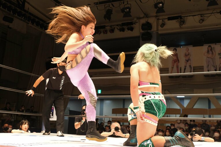 話題のフワちゃんの指導も担当…24歳でキャリア8年、スターダム葉月の魅力と“異色のスタンス”「プロレスは技の数の競い合いじゃない」(60)