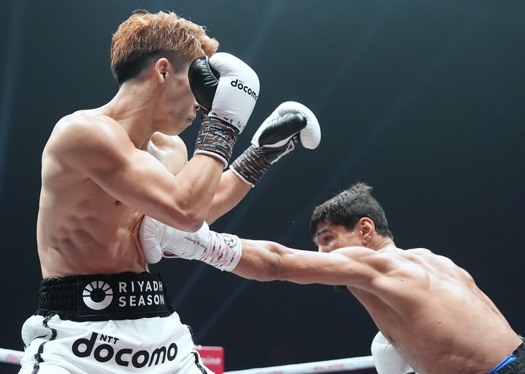 アフマダリエフのボディストレート　©Naoki Fukuda