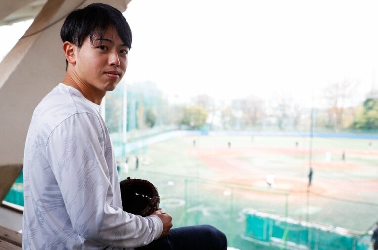 東大野球部のエースとして活躍し今春からNTT西日本でプレーする井澤駿介。社会人野球からプロへの道を目指している ／ photograph by Takao Fujita