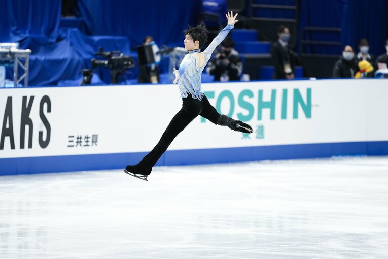 2021-2022シーズンのショートプラグラム『序奏とロンド・カプリチオーソ』　©Asami Enomoto