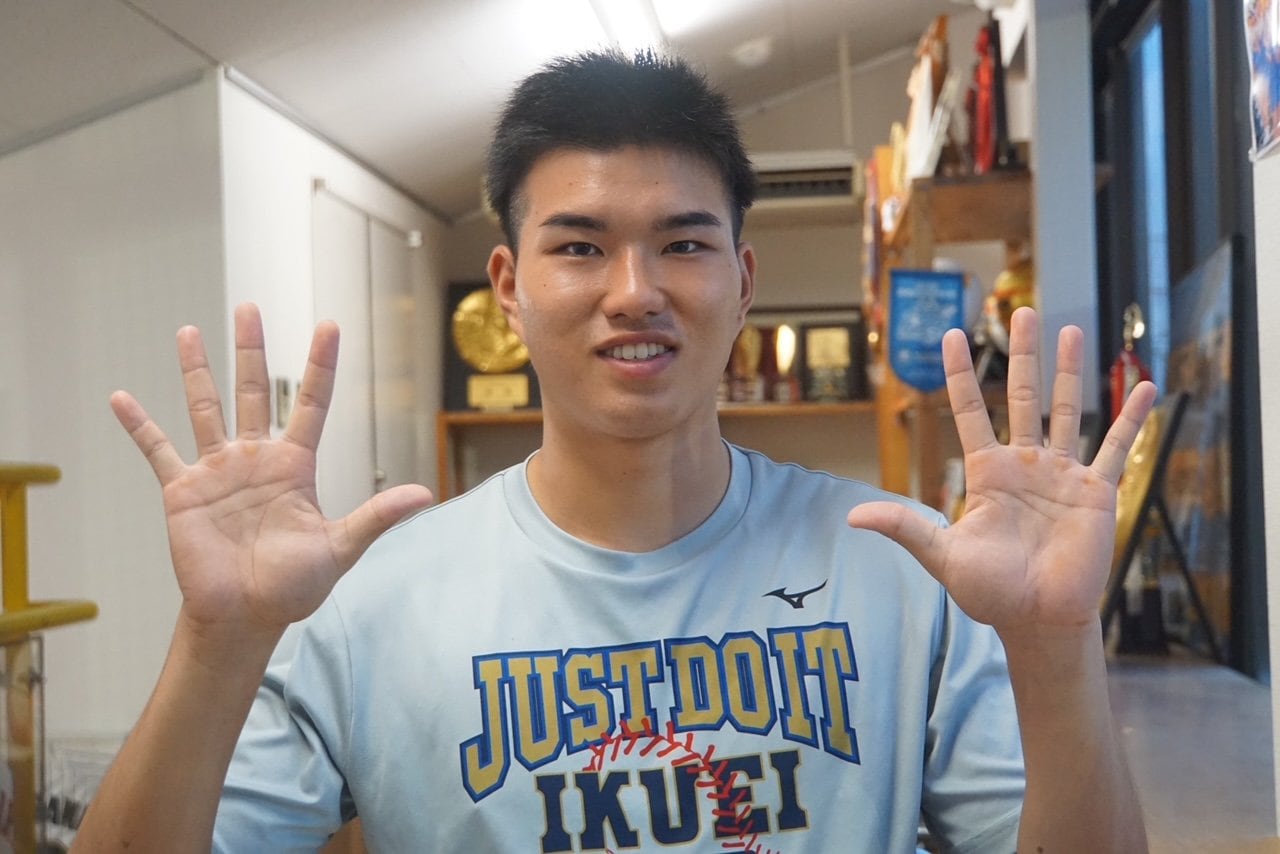 ドラフト前日にインタビューに応じた山口廉王 ©Kei Nakamura