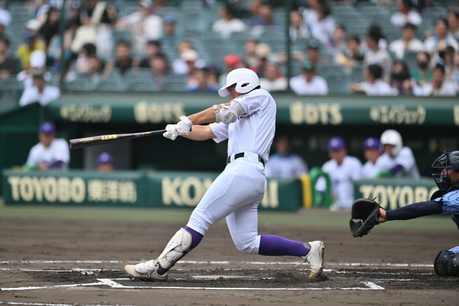 「まるで競輪選手」。鍛えられた太ももを持つ高橋徹平（関東一） ©Hideki Sugiyama