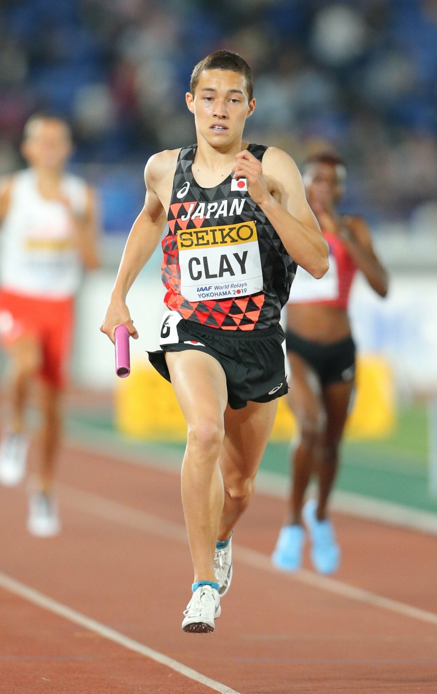 高校時代は世界リレーの日本代表にも選出され、日の丸も背負った ©JIJI PRESS