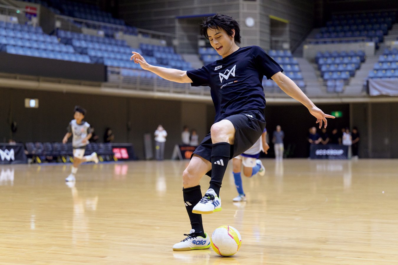「もっと早く『4v4』に出会っていたらサッカーが上手くなっていたかも」と悔しがっていた西　Hirofumi Kamaya