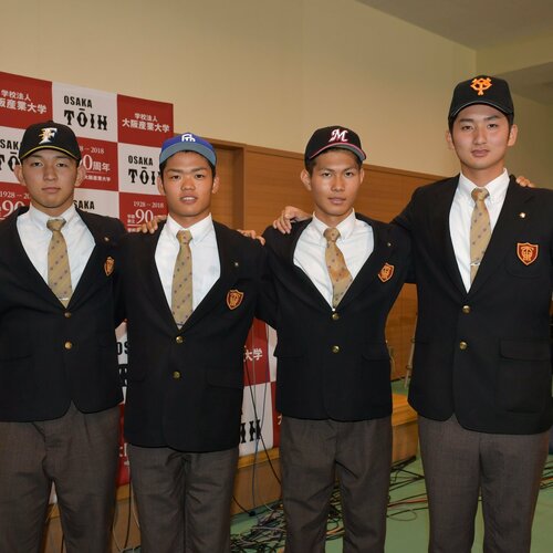 大阪桐蔭高校 男子制服 2