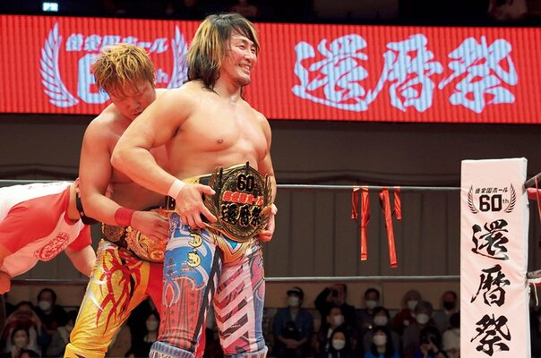 井上尚弥も巻く“ボクシング世界ベルト”に秘められたナゾ…製作担当者が語る「工場の場所や製作過程は明かされていません」