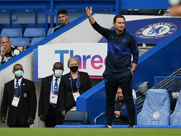 新米ランパード監督が証明した手腕。「失せろ!」と吠える強気さも魅力。<Number Web> photograph by Getty Images