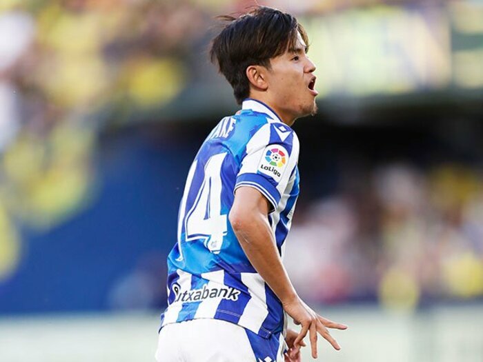 「久保建英とシルバが絡めば何かが起こる」でも2人の代わりは…不調ソシエダで奮闘“タケのクロスバー直撃弾、古巣選手との旧交”を撮った＜Number Web＞ photograph by Daisuke Nakashima