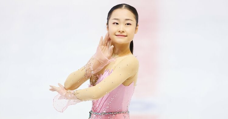 「優勝は嬉しい、演技は悔しい」前人未到のジュニア4連覇…島田麻央16歳が見据える“世界女王”坂本花織「シニアの試合になれば、私は挑戦者」（2／3） -  フィギュアスケート - Number Web - ナンバー