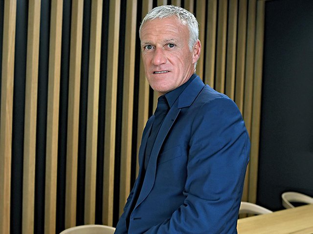 好調のフランス代表・デシャン監督に聞く「W杯チャンピオンはコロナ禍