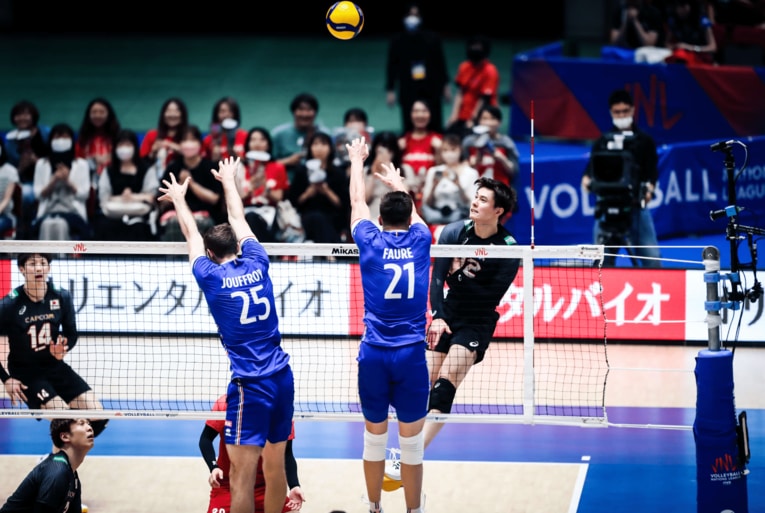 ネーションズリーグ フランス戦　©︎FIVB