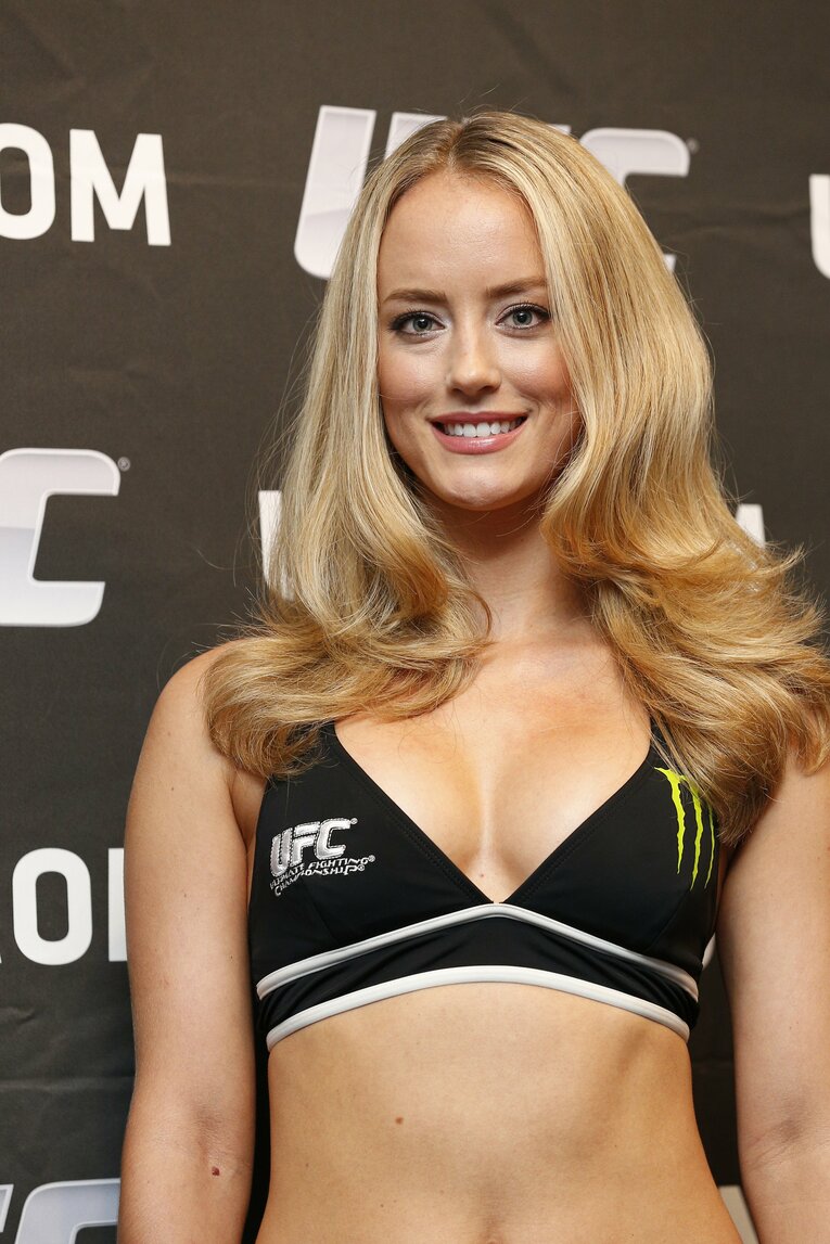 ラウンドガール（UFCでの名称はオクタゴンガール）としても注目を集めたローレン夫人　©Shigeki Yamamoto