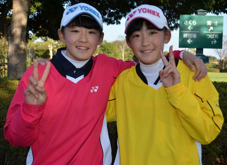 当時13歳の岩井明愛、千怜（2015年日神カップ）　©︎NIKKAN SPORTS