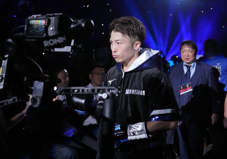 井上尚弥の入場シーン　©Naoki Fukuda