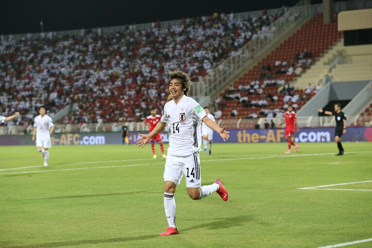 伊東のゴールセレブレーション　©JFA