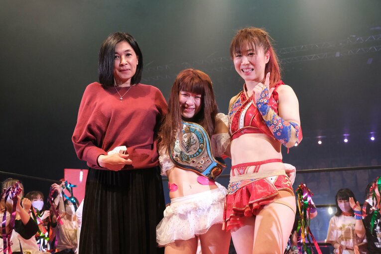 団体解散の危機も…藤本つかさ休業、春輝つくしは笑顔で引退　アイスリボンのイズムと未来「プロレスは見るものじゃない、やるものです（笑）」(77)