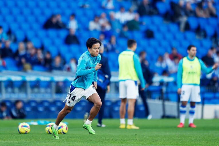 「TAKE 14」ユニ少年の期待に応えて…前髪イメチェン久保建英のW杯後ソシエダ初戦「ゴールへの気迫＋守備」を撮った〈写真多数〉(57)