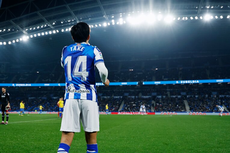 「久保建英と名手シルバの相性が抜群」な決定的瞬間…“90＋11分フル出場”を撮って感じるソシエダ監督の「クボへの高い信頼」(11)