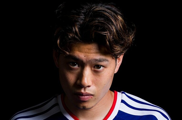 ケガ人が続出した日本代表シャドーにあって、鈴木唯人は自身の語る通り「W杯でブレイク」できるか ／ photograph by Pat Elmont - FIFA/Getty Images