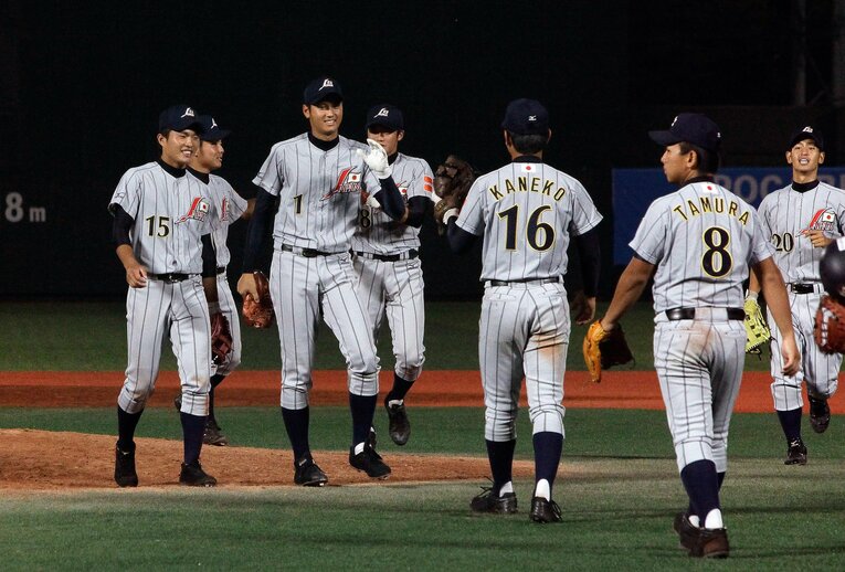 大谷翔平や藤浪晋太郎、田村龍弘らがいた2012年の高校日本代表。岡野は背番号2だった ©Getty Images