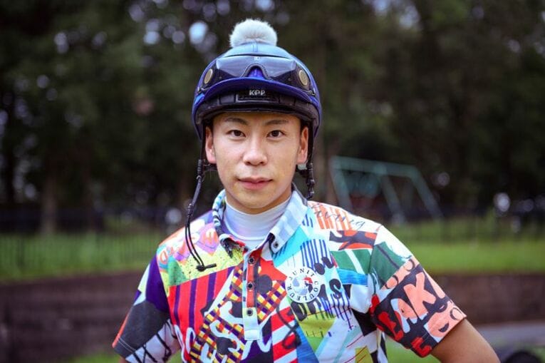 “初の親子孫3代ジョッキー” 　52歳横山典弘が息子たちに告白「俺は人としてまともになったよ」(8) ／ photograph by Takuya Sugiyama