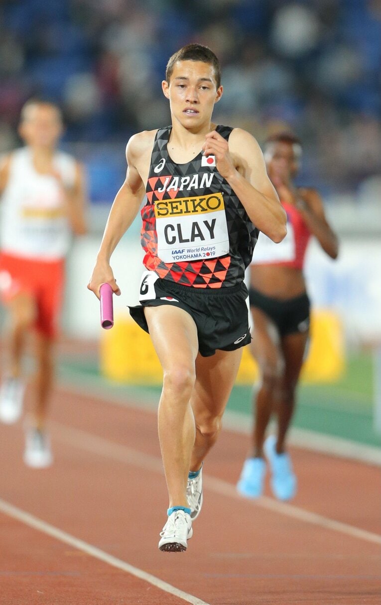 高校時代は世界リレーの日本代表にも選出され、日の丸も背負った　©JIJI PRESS