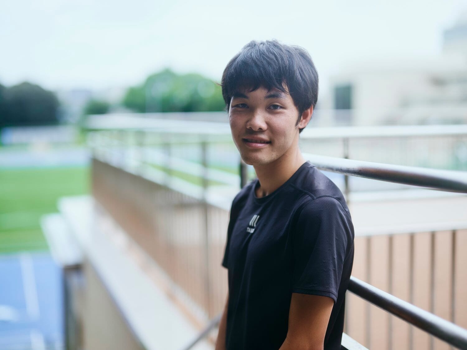 データの収集・分析を行う森内（4年）　©Yuki Suenaga