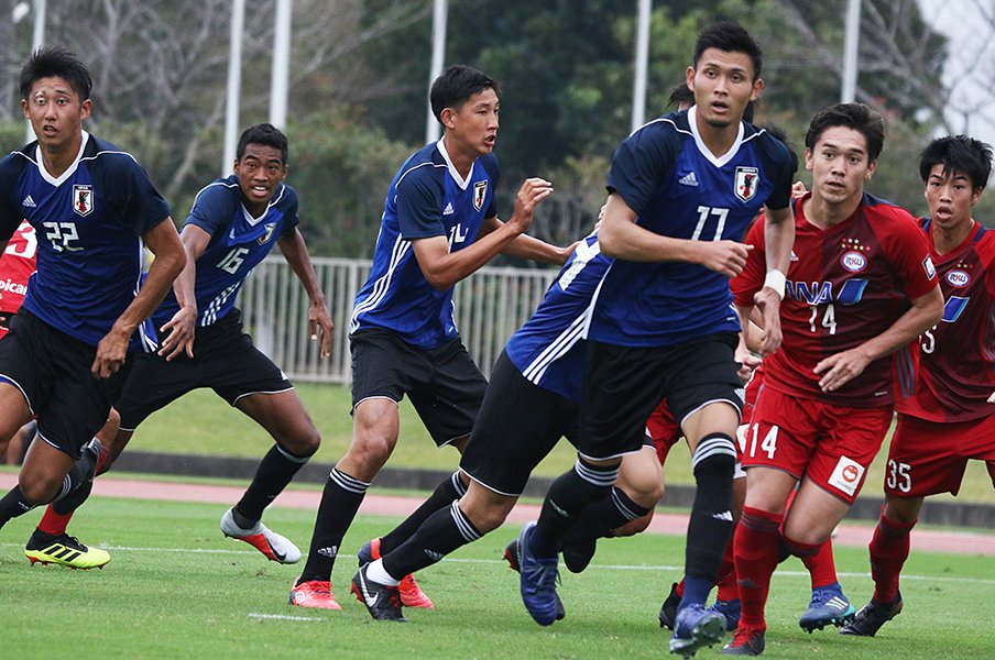 日本サッカーの未来かかるU-19代表。W杯出場をかけたアジア決戦の場へ！＜Number Web＞ photograph by Takahito Ando