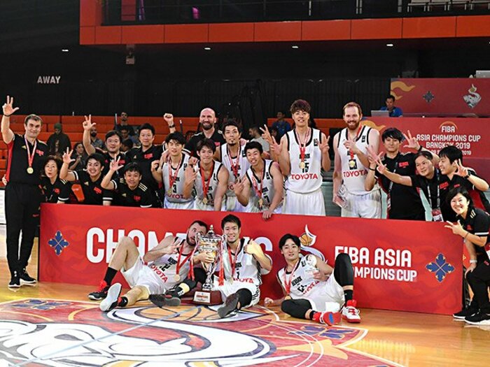 フロンターレ精神をBリーグでも。3連覇を狙うアルバルクGMは情熱家。＜Number Web＞ photograph by ALVARK TOKYO