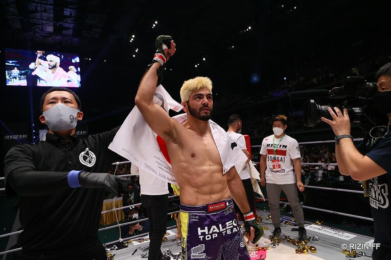 ホベルト・サトシ・ソウザ