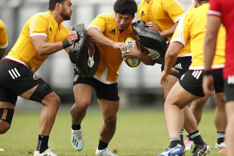 熾烈なポジション争いに身を置く中村　ⒸAki Nagao