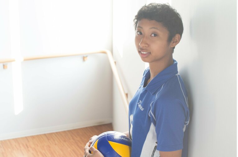 Number872号に登場した当時高校1年生の宮部藍梨（2015年2月）©︎Asami Enomoto