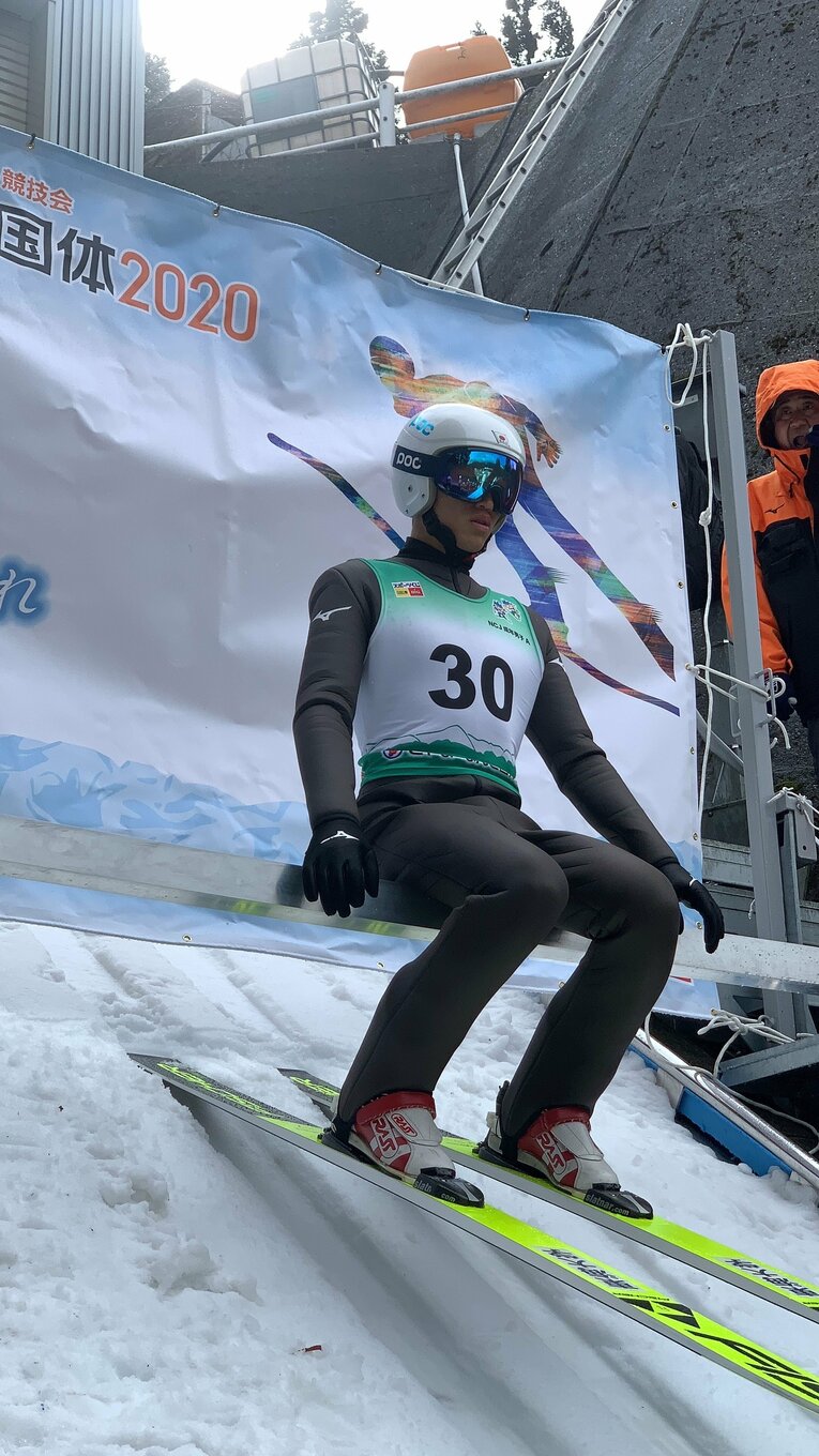 現役時代の尾方。ジャンプと複合で活躍した／本人提供