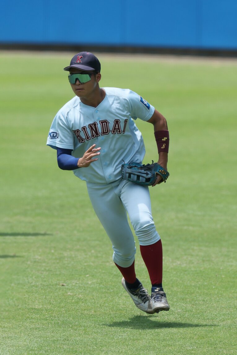 楽天から7位指名を受けた近畿大の阪上翔也　©Shigeki Yamamoto