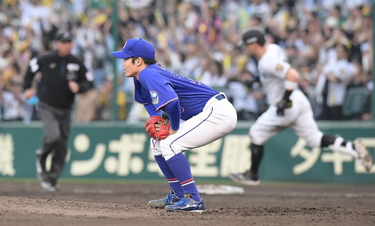 4月19日阪神戦、佐藤輝明に本塁打を打たれた根尾。現在は二軍調整中　©Sankei Shimbun