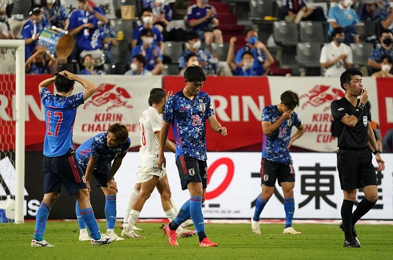 1－1のドロー後、日本代表のメンバーは悔しがる選手が多かった©Getty Images