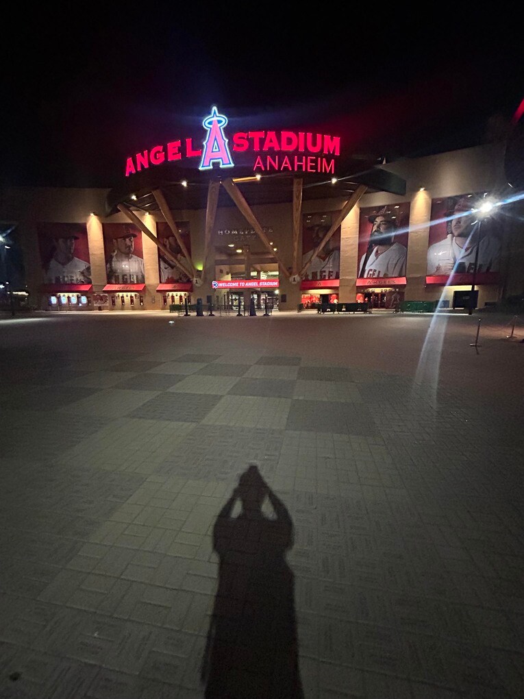 取材最終日に記者室から撮影したエンゼルスタジアムの外観　©Naoyuki Yanagihara